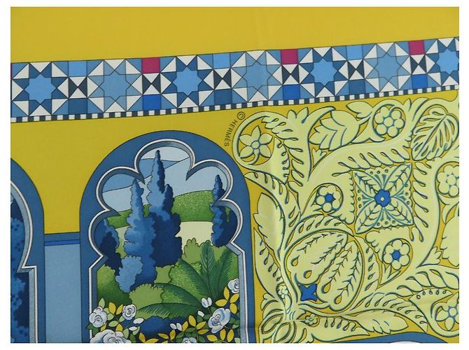 Aline Hermès NUOVA SCIARPA HERMES I GIARDINI DELL'ANDALUSIA HONORE CARRE 90 NUOVA SCIARPA IN SETA Giallo - vista 5