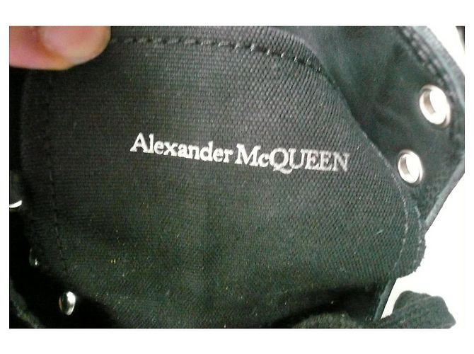 Alexander Mcqueen ALEXANDER MC QUEEN Sneakers stringate in tessuto nero T36 Ottime condizioni - vista 8