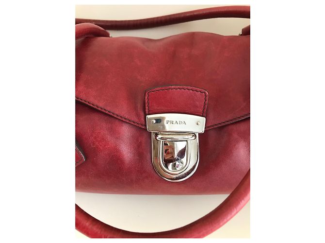 Vitello Borsa Prada Easy in pelle di agnello rosso scuro Bordò - vista 2