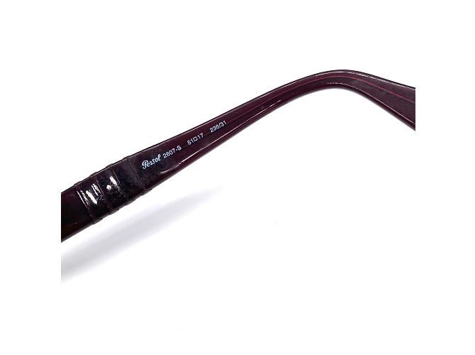 Weinfarbene Persol-Sonnenbrille mit Acetatrahmen Braun - Ansicht 4