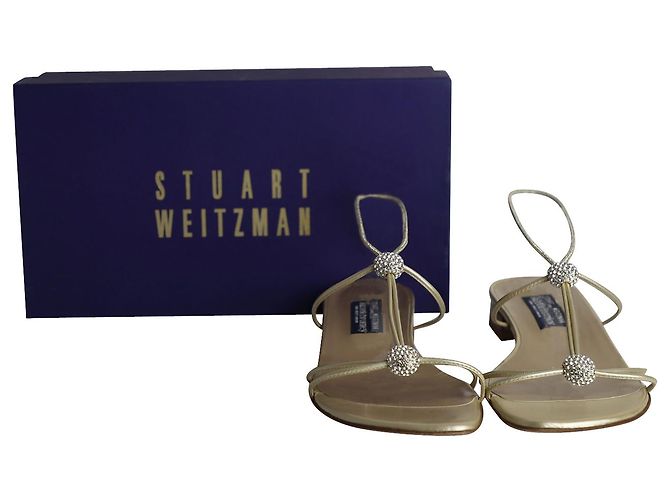Stuart Weitzman Crystal Embellished Flat Sandals in Gold Leather - view 9