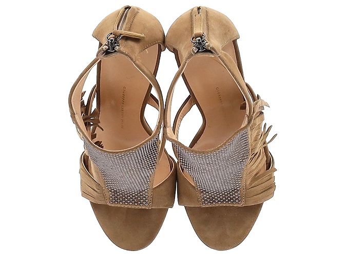 Giuseppe Zanotti Sandalias con flecos Alabama en ante beige - vista 5