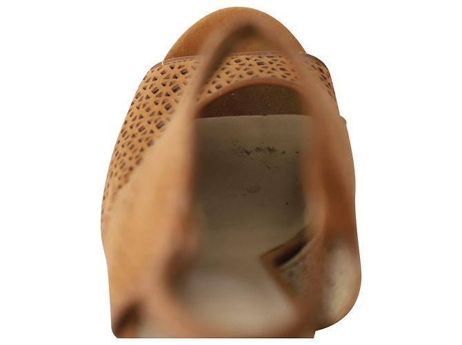 Sandali peep-toe con taglio laser Tory Burch in pelle marrone - vista 10