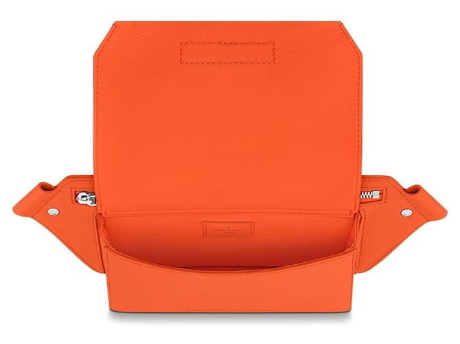 Louis Vuitton Borsa a tracolla LV Takeoff nuova Arancione - vista 2