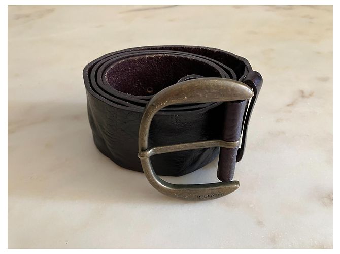 Tommy Hilfiger Gürtel aus braunem Leder - Ansicht 2