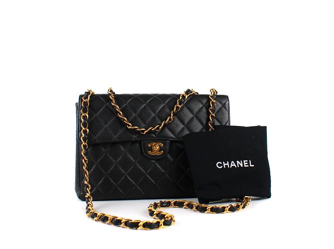 Chanel - Maxi jumbo Timeless bag in grained leather Black - view 13