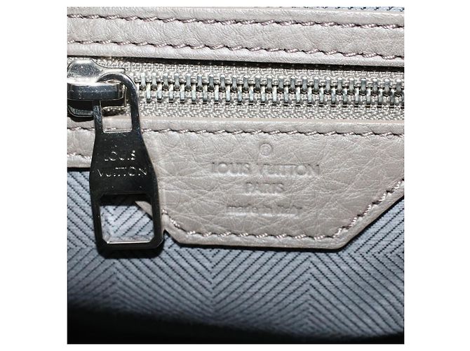 LOUIS VUITTON Borsa a tracolla Naxos Pelle Grigia LV Auth am4782 Marrone - vista 19
