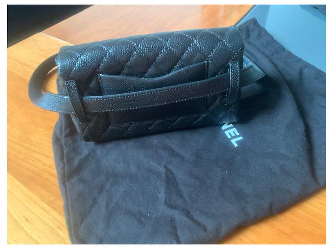 Mademoiselle Chanel 2.55 Marsupio nero in pelle - vista 4