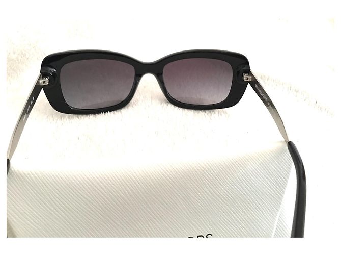 Occhiali da sole Michael Kors Sevilla MK 2061 Nero Argento - vista 3