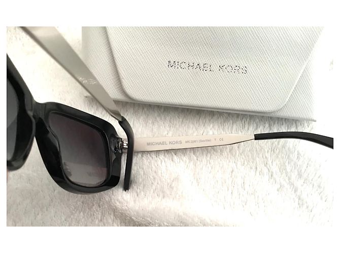 Occhiali da sole Michael Kors Sevilla MK 2061 Nero Argento - vista 6