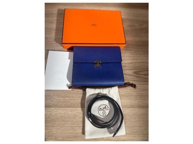 Hermès Clic 16 WOC Blu in Pelle Chevre - vista 3