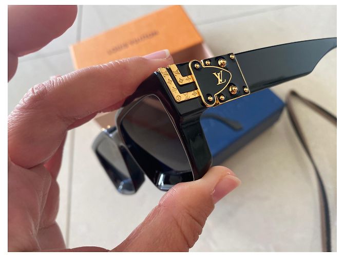 Louis Vuitton 1.1 Millionaires Occhiali misti per uomo e donna Nero - vista 5