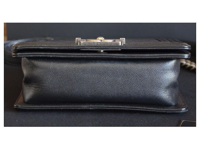 Chanel Boy Minitasche Schwarz Silber Hardware - Ansicht 7