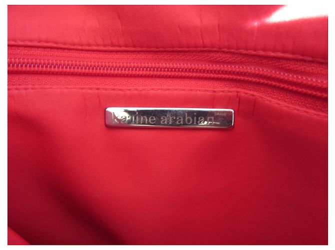 Bolsa Karine Arabian em couro envernizado vermelho e jersey cinza - vista 13