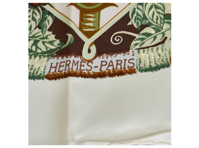 Hermès Sciarpa di seta bianca Aloha Hawaii di Hermes Bianco - vista 2