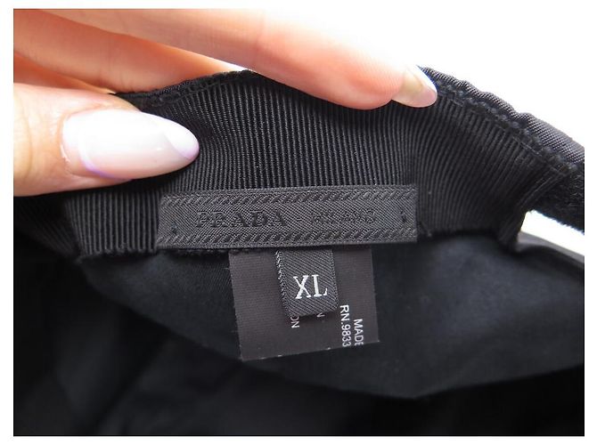 NEUE PRADA-KAPPE SCHWARZES RE-NYLON-CANVAS-GRÖSSE 57-64 XL SCHWARZE CANVAS-KAPPE - Ansicht 5