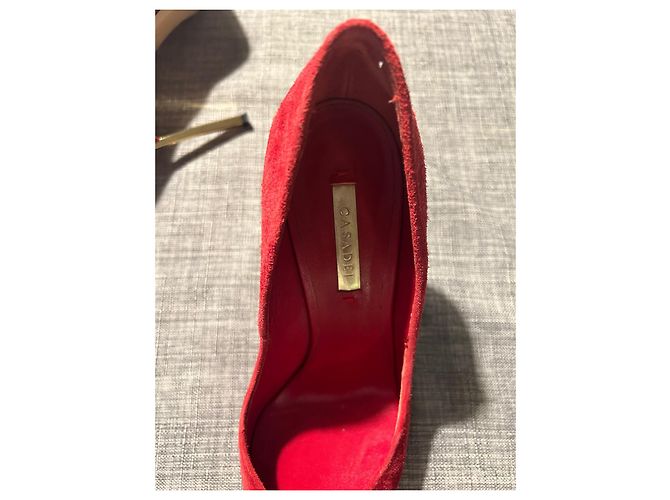 Casadei Blade Pumps Rot Samt Goldener Absatz - Ansicht 5