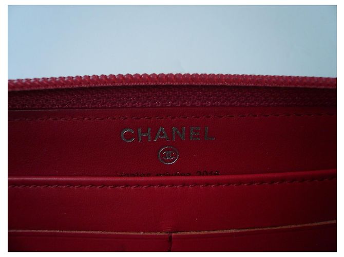 Cartera larga CHANEL Timeless en piel caviar coral - vista 5
