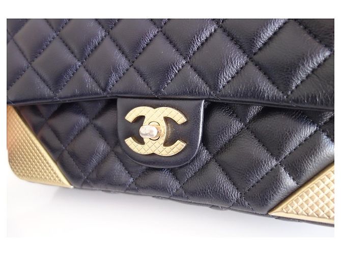 Timeless Chanel Classic mittlere Tasche Schwarz - Ansicht 4