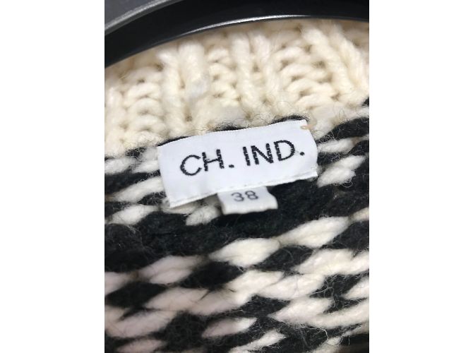 Autre Marque UNTERSCHRIFTLOS / UNTERSCHRIFTLOS Strickwaren T.International M Wolle Roh - Ansicht 4