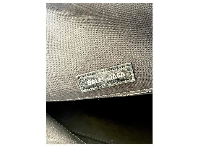 Borsa Tote Balenciaga Shanghai in Pelle Nera - vista 10