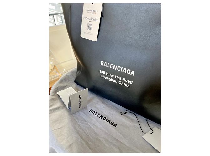 Borsa Tote Balenciaga Shanghai in Pelle Nera - vista 3