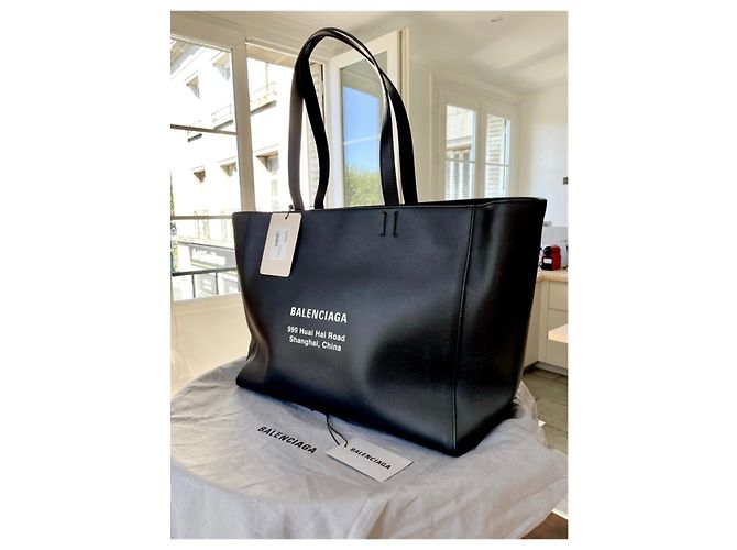 Borsa Tote Balenciaga Shanghai in Pelle Nera - vista 6