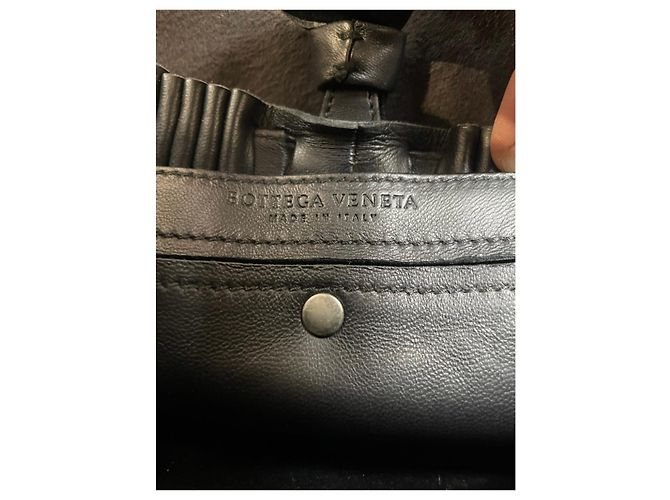 Borsa Pouch Bottega Veneta in pelle nera Nero - vista 8