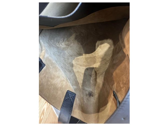 Loewe Dragon Einkaufstasche aus schwarzem genarbtem Leder - Ansicht 10