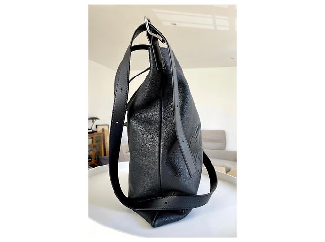 Loewe Dragon Einkaufstasche aus schwarzem genarbtem Leder - Ansicht 6