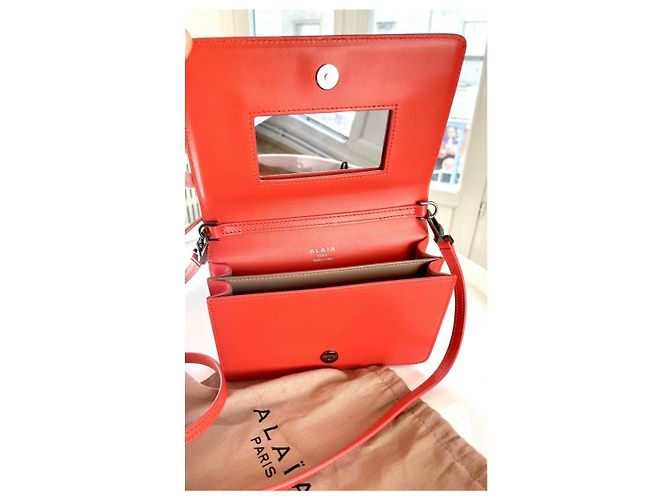Borsa Alaïa WOC Rossa in Pelle di Agnello Rosso - vista 4