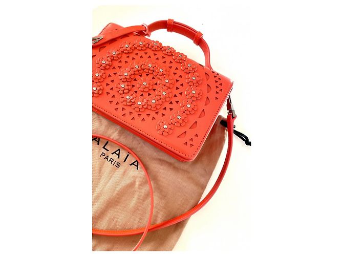 Borsa Alaïa WOC Rossa in Pelle di Agnello Rosso - vista 8