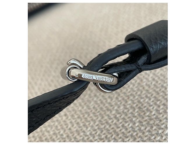 Louis Vuitton Pochette Pallas BB Nero - vista 11