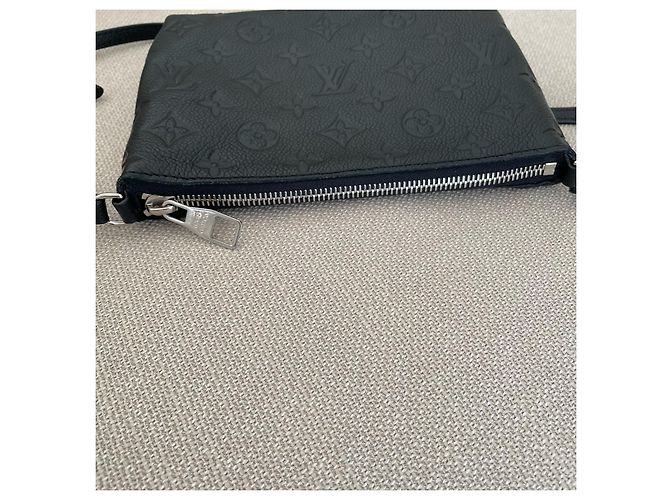Louis Vuitton Pochette Pallas BB Nero - vista 17