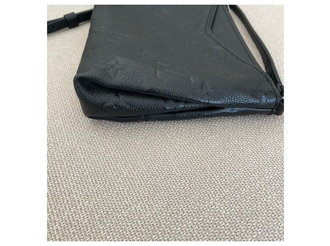 Louis Vuitton Pochette Pallas BB Nero - vista 18
