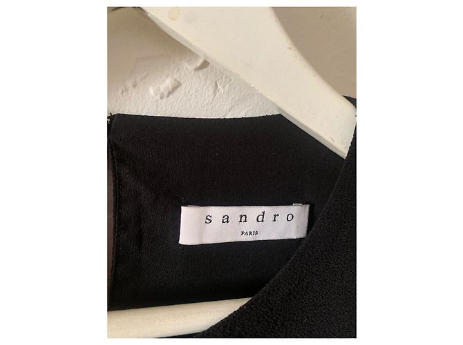 Sandro Kleid schwarz aus Viskose - Ansicht 12