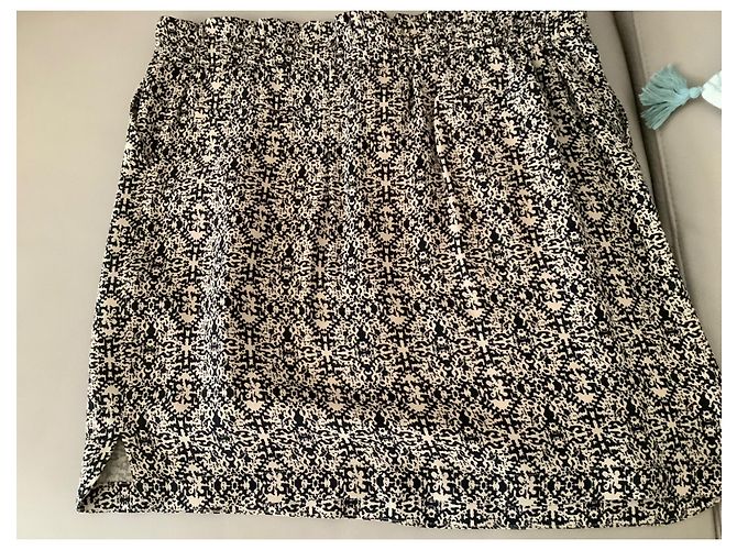 Saia curta Stella Forest bege estampada viscose rayon - vista 2