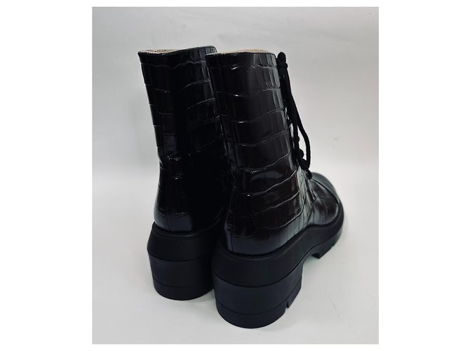 Botas Stuart Weitzman de piel de cocodrilo negras Negro - vista 5
