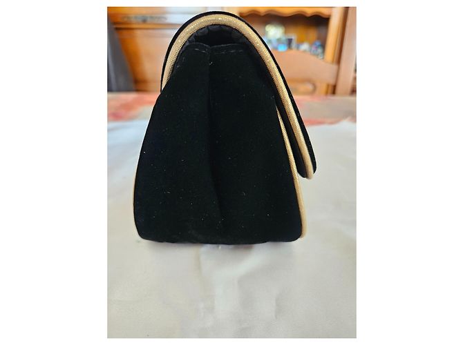 Clutch Christian Dior in velluto nero - vista 5