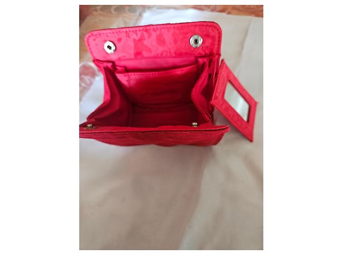 Clutch Christian Dior Rossa in Tessuto Rigato Rosso - vista 4