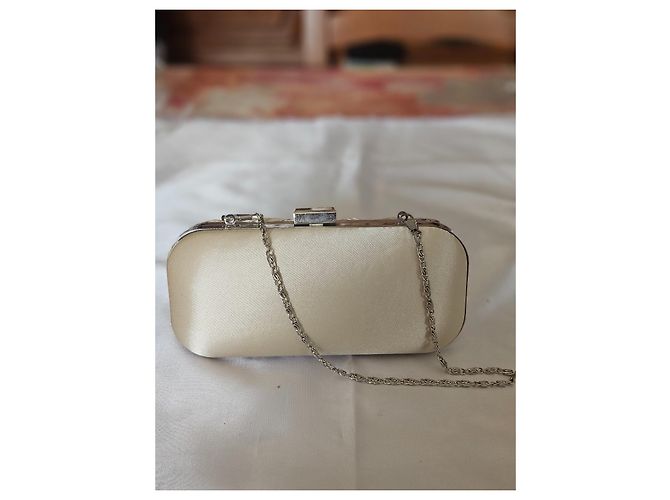 Pochette da sera No Name in raso plissettato crema con catena - vista 3