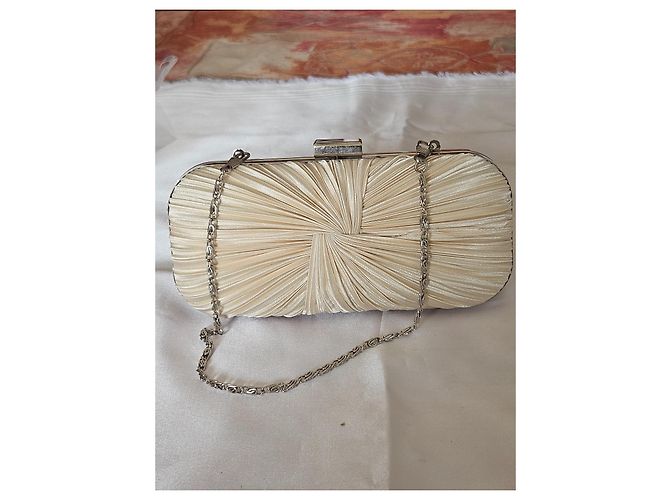 Pochette da sera No Name in raso plissettato crema con catena - vista 6