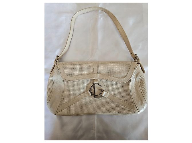 Bolsa de mão Guy Laroche em couro creme - vista 8