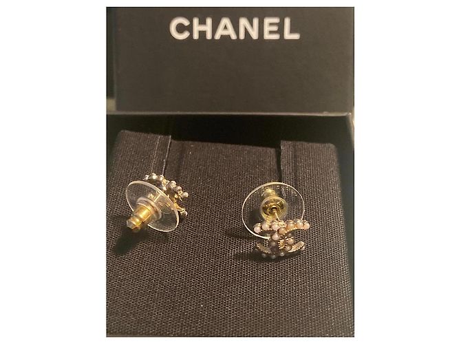 Cambon Magnifici piccoli orecchini classici Chanel D'oro - vista 2