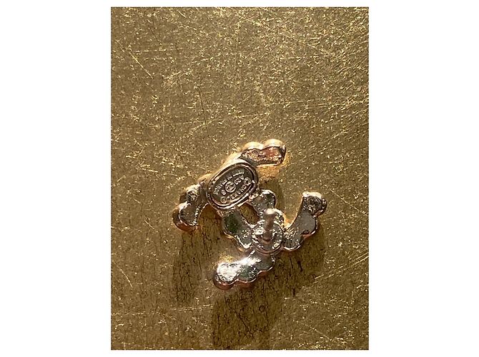 Cambon Magnifici piccoli orecchini classici Chanel D'oro - vista 3