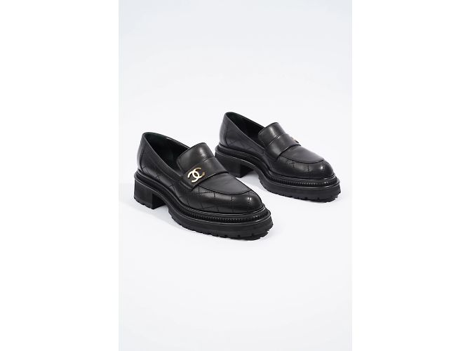 Mocassini Chanel in pelle nera EU 38 / UK 5 Nero - vista 2