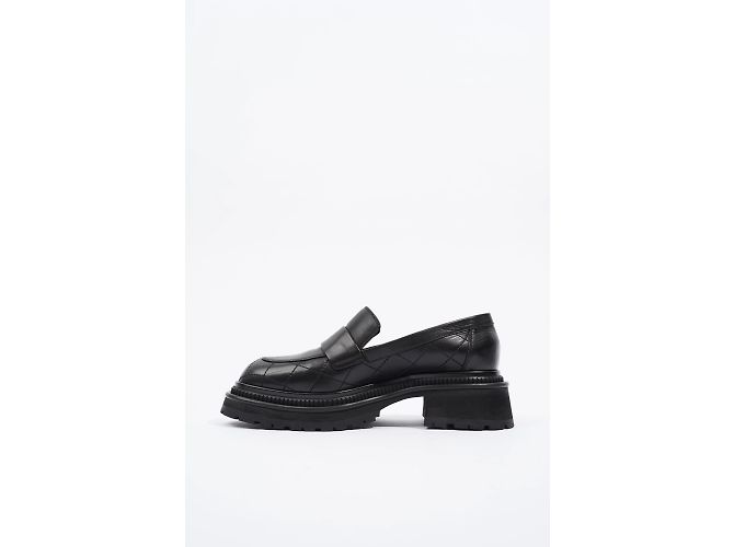 Mocassini Chanel in pelle nera EU 38 / UK 5 Nero - vista 3