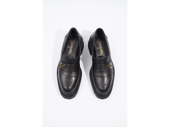 Mocassini Chanel in pelle nera EU 38 / UK 5 Nero - vista 8