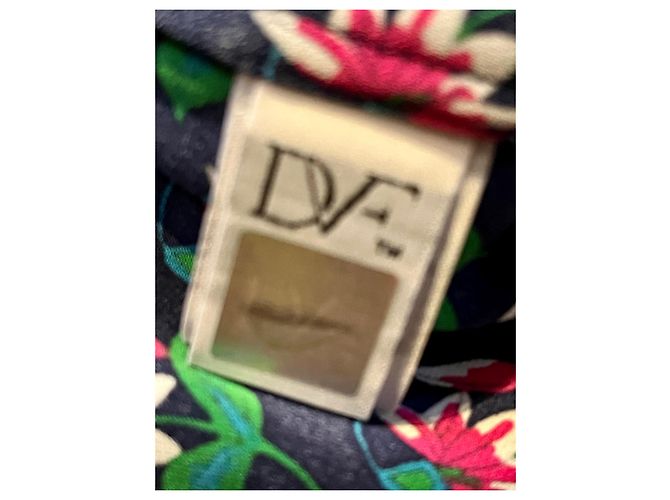 Diane Von Furstenberg Vestido halter Leyland de seda con estampado floral de DvF Zen - vista 6