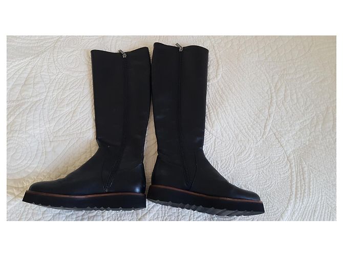 Strenesse botas - vista 2